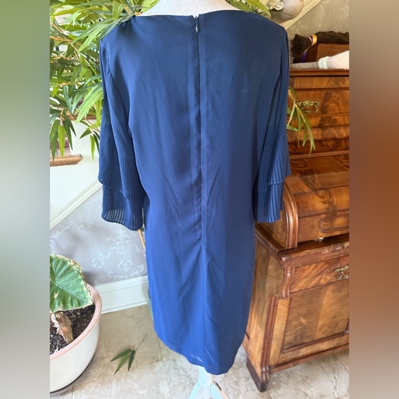 Sam Edelman ladies navy dress excellent condition, size 10 fully line - Picture 9 of 12
